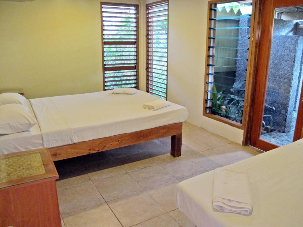 Beachouse Resort Namatakula Room photo